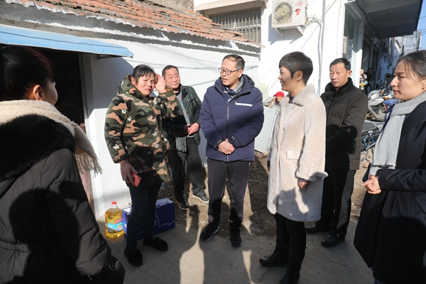 政治部主任兼机关党委书记张冬梅同志受院党组和刘明杰副院长的委托