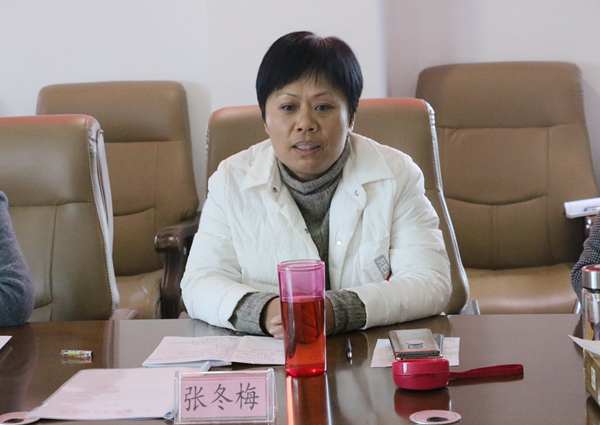 张冬梅主任到鹿邑县法院与代表委员律师座谈全面征求对法院工作的意见