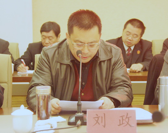 年万红副院长,刘庆森副主任,张明山院长在商水县委书记刘政的陪同下实